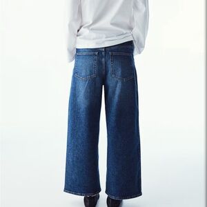 Women’s H&M Wide Full Length High Rise Blue Jeans